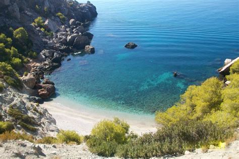 [LISTADO] Playas de Nerja y las mejores calas de。